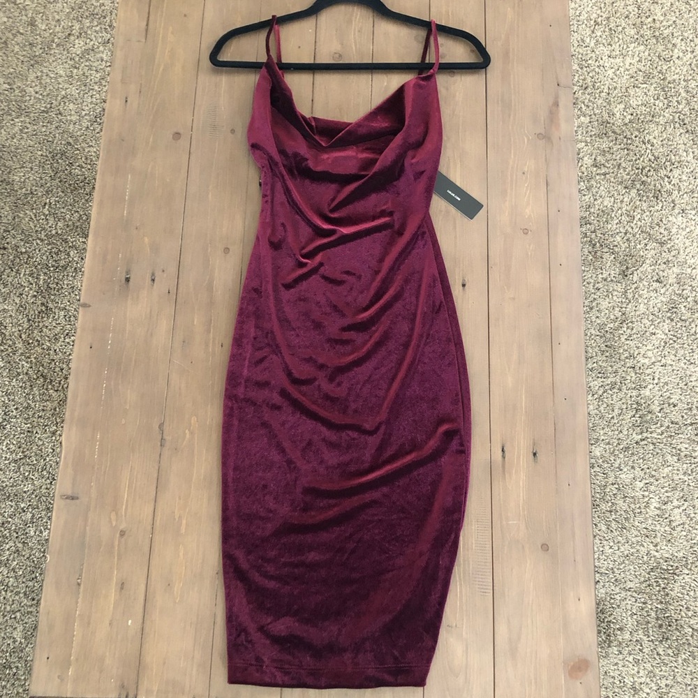 Red Velvet LuLus dress NEW
